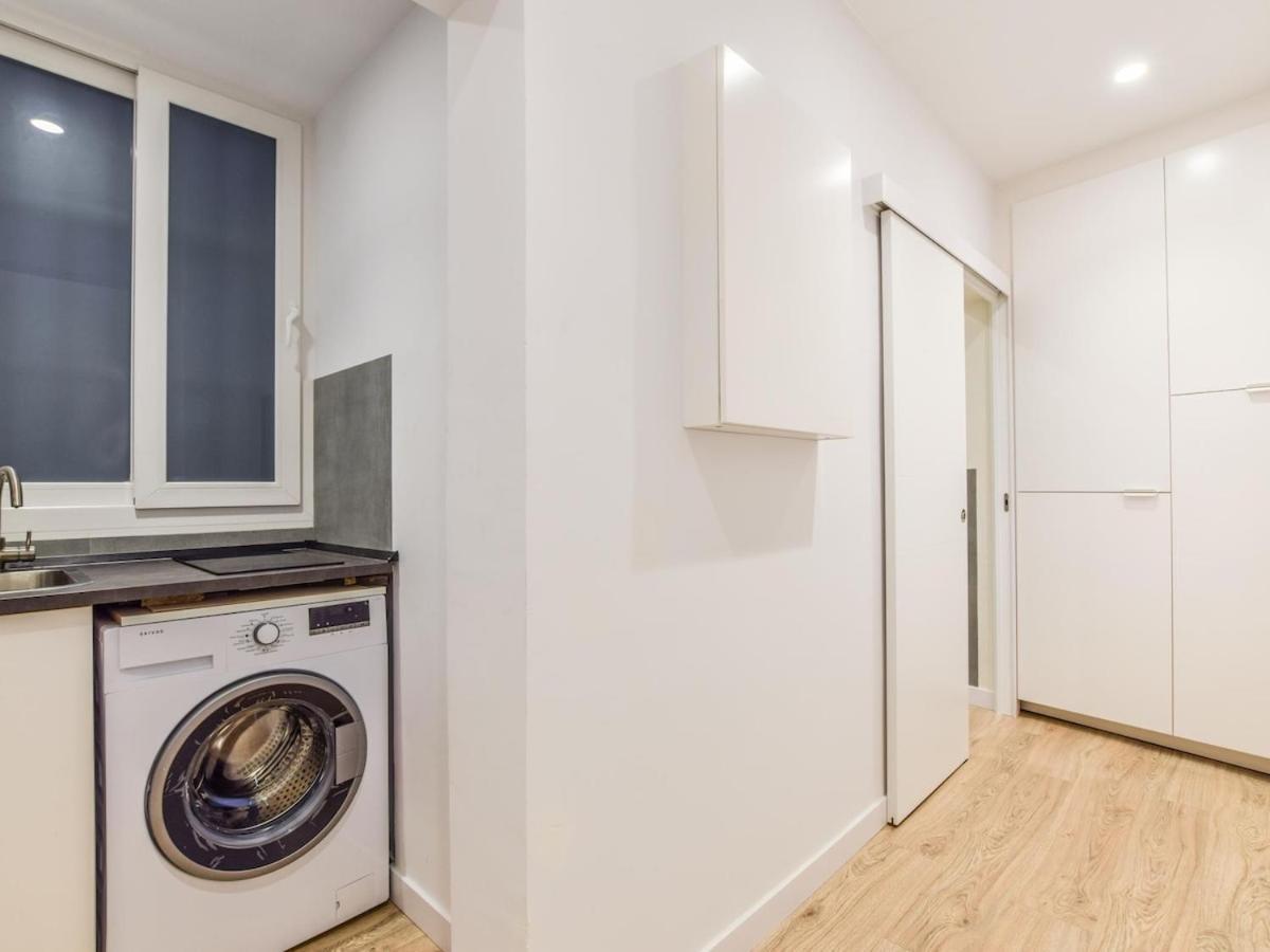 Апартаменти Apartamento En Plaza De Canalejas Мадрид Екстер'єр фото