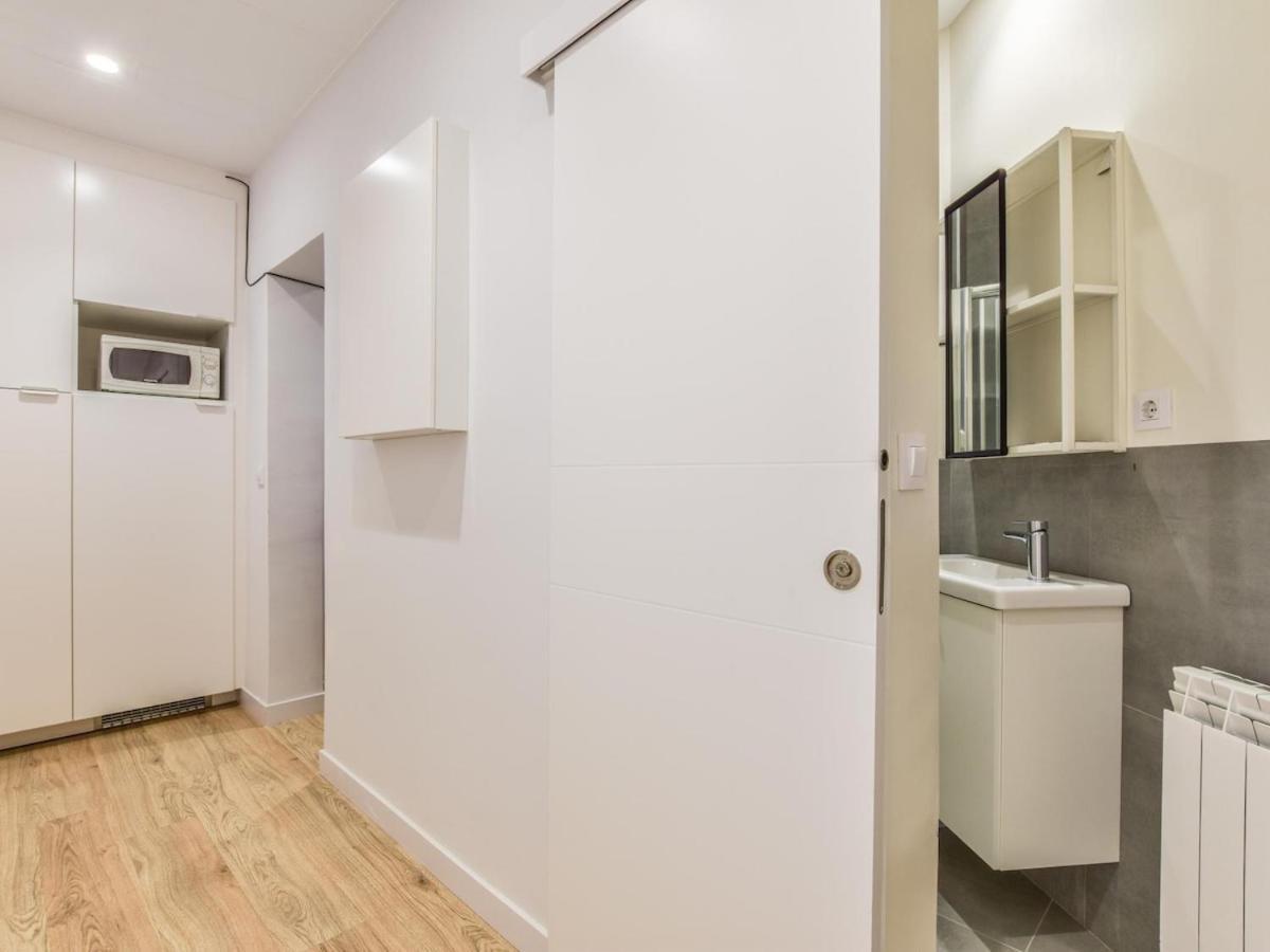 Апартаменти Apartamento En Plaza De Canalejas Мадрид Екстер'єр фото