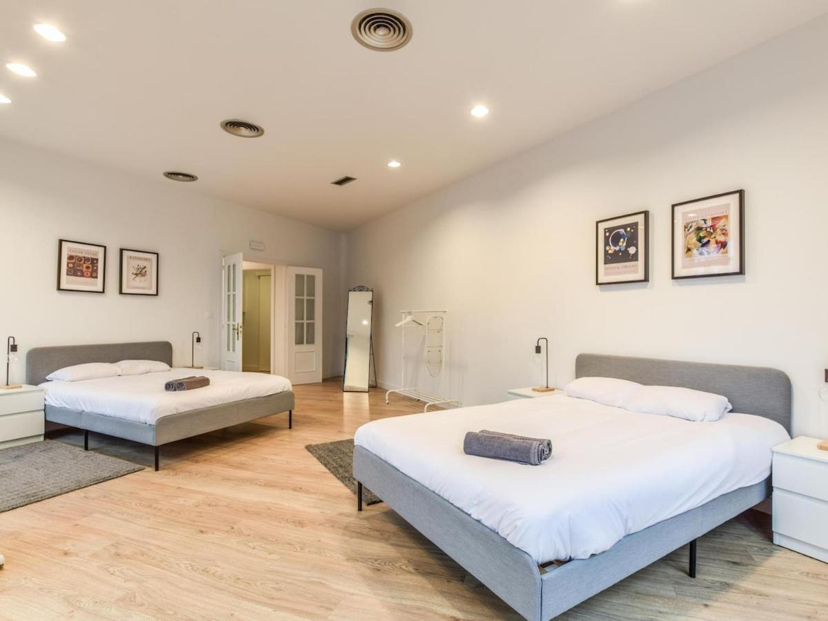 Апартаменти Apartamento En Plaza De Canalejas Мадрид Екстер'єр фото
