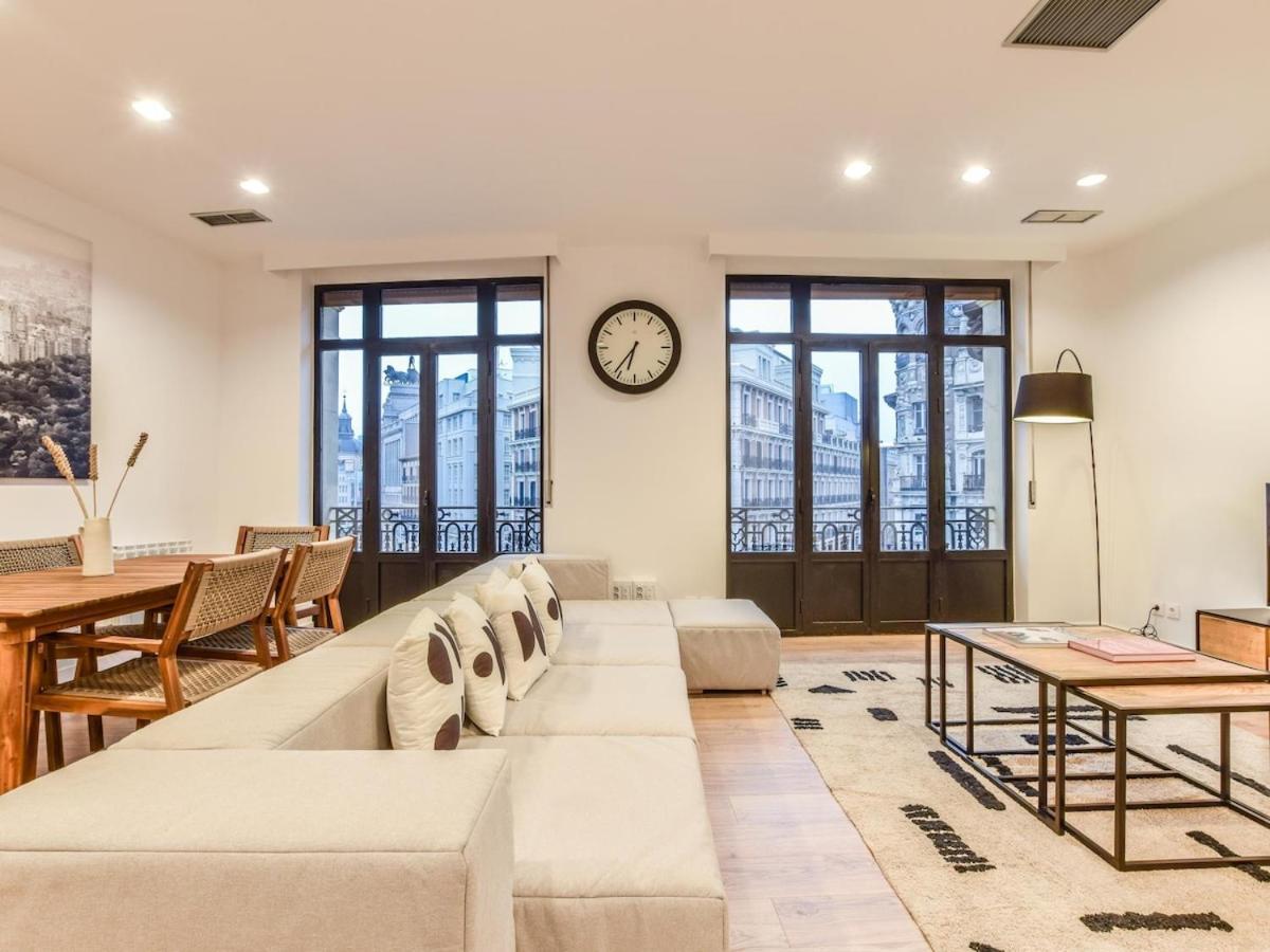 Апартаменти Apartamento En Plaza De Canalejas Мадрид Екстер'єр фото